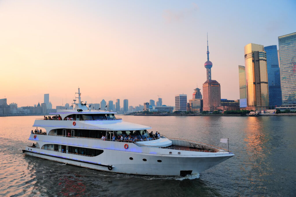 Dhow Cruises In Dubai