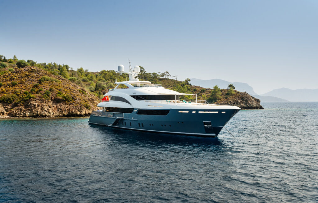 Yacht Cruise